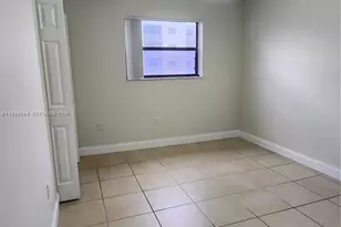 8185 NW 7th St, Miami, FL 33126 - Photo 16
