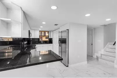 5061 W 12th Ln #., Hialeah, FL 33012 - Photo 4