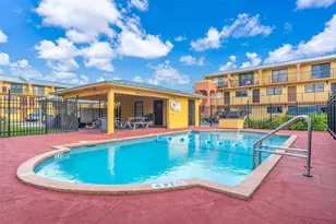 5061 W 12th Ln, Hialeah, FL 33012 - Photo 20