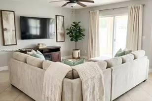 8951 W Sunrise Blvd, Plantation, FL 33322 - Photo 2