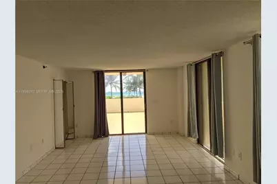 1623 Collins Ave #218, Miami Beach, FL 33139 - Photo 6