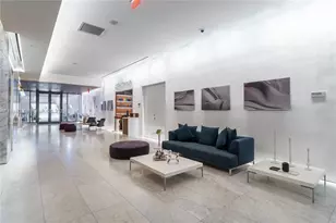 68 SE 6th St, Miami, FL 33131 - Photo 40