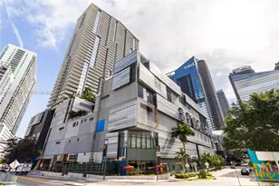 68 SE 6th St, Miami, FL 33131 - Photo 48