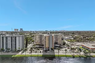 2025 NE 164th St, North Miami Beach, FL 33162 - Photo 22