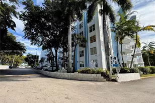 492 NW 165th St Rd, Miami, FL 33169 - Photo 20