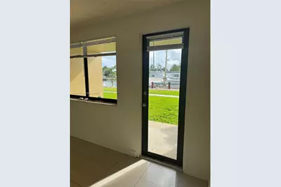 301 Golden Isles Dr #112, Hallandale Beach, FL 33009 - Photo 28