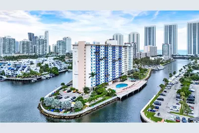 400 Kings Point Dr #1604, Sunny Isles Beach, FL 33160 - Photo 4