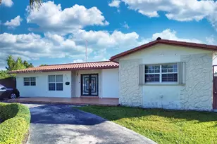 2711 SW 117th Ct, Miami, FL 33175 - Photo 1