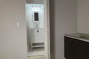 15730 SW 140th St, Miami, FL 33196 - Photo 4