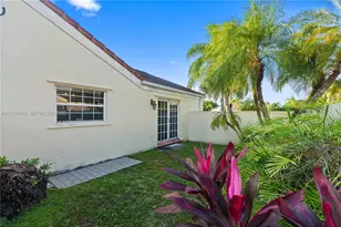 15450 SW 157th Terrace, Miami, FL 33187 - Photo 12