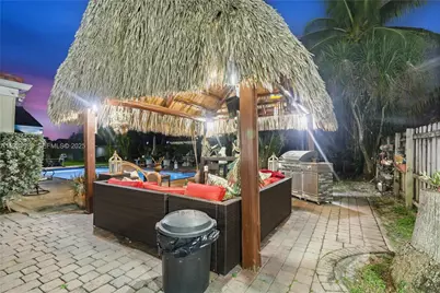 15450 SW 157th Ter, Miami, FL 33187 - Photo 8