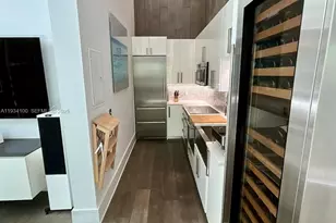 221 Jefferson Ave, Miami Beach, FL 33139 - Photo 12