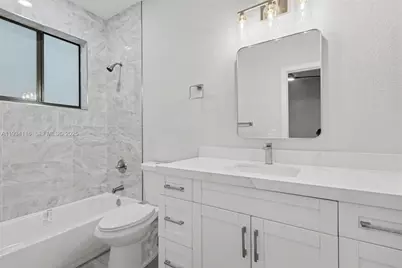 241 SW 4th St, Dania Beach, FL 33004 - Photo 20