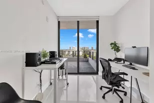 2960 NE 207th St, Aventura, FL 33180 - Photo 14