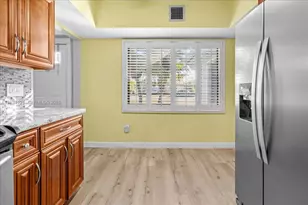 919 NE 13th St, Homestead, FL 33030 - Photo 12