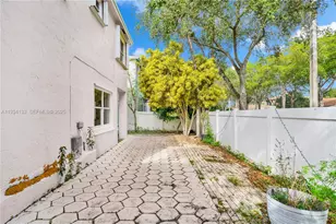 11910 NW 12th St, Pembroke Pines, FL 33026 - Photo 30