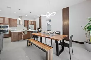 8723 NW 161st Terrace, Miami Lakes, FL 33018 - Photo 8