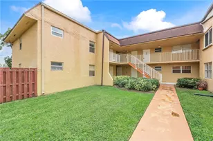 9974 SW 88th St, Miami, FL 33176 - Photo 2