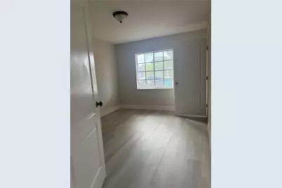 1330 NW 7th Ct, Florida City, FL 33034 - Photo 8