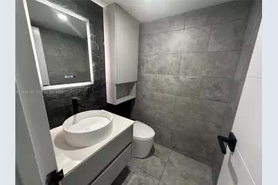 600 Parkview Dr #602, Hallandale Beach, FL 33009 - Photo 24