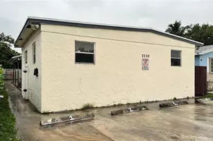 2220 Charleston St, Hollywood, FL 33020 - Photo 1