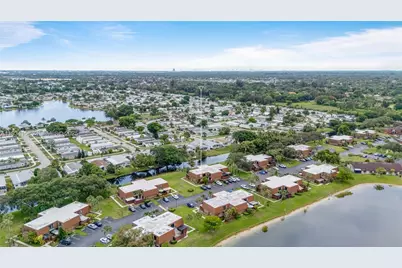 1170 SW 118th Ter, Davie, FL 33325 - Photo 40