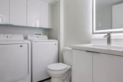 1170 SW 118th Ter, Davie, FL 33325 - Photo 20