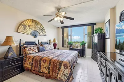 4350 Hillcrest Dr #702, Hollywood, FL 33021 - Photo 14