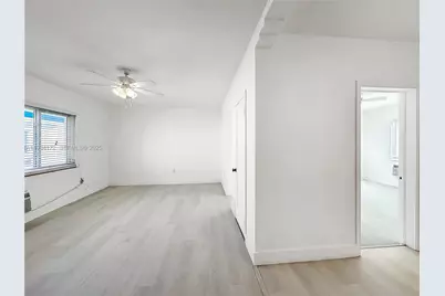 955 Bay Dr #4, Miami Beach, FL 33141 - Photo 22