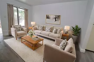 915 NE 16th Terrace, Fort Lauderdale, FL 33304 - Photo 2