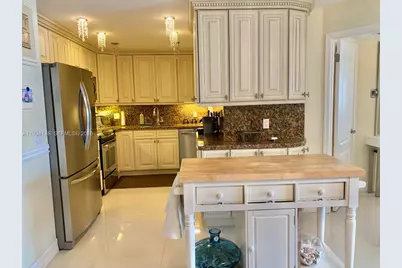 1985 S Ocean Dr #3C, Hallandale Beach, FL 33009 - Photo 1