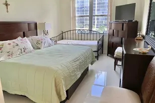 1985 S Ocean Dr, Hallandale Beach, FL 33009 - Photo 14