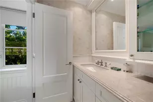 100 Cape Florida Dr, Key Biscayne, FL 33149 - Photo 32