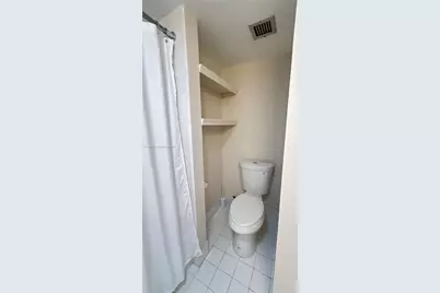 2935 NE 163rd St #3P, North Miami Beach, FL 33160 - Photo 24