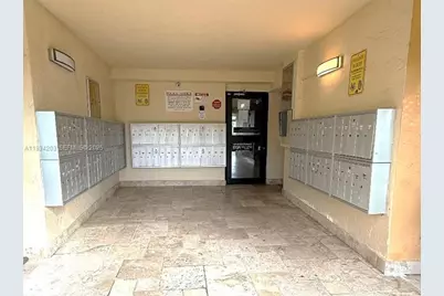 2935 NE 163rd St #3P, North Miami Beach, FL 33160 - Photo 4