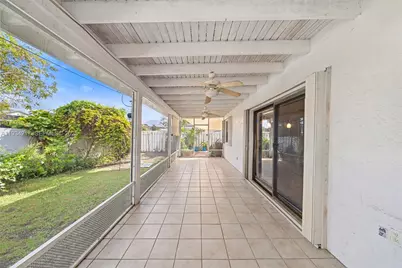 2811 SW 133rd Ave, Miami, FL 33175 - Photo 10