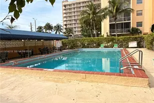 2935 NE 163rd St, North Miami Beach, FL 33160 - Photo 28