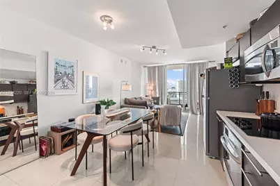 90 SW 3rd St #2109, Miami, FL 33130 - Photo 10