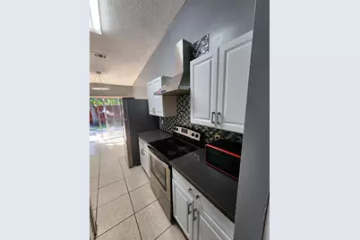 7446 NW 34th St #7446, Lauderhill, FL 33319 - Photo 8