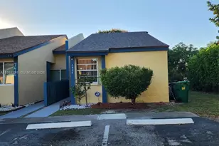 7446 NW 34th St, Lauderhill, FL 33319 - Photo 2
