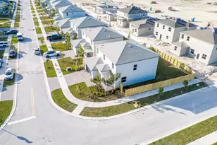 19507 SW 339th Ter, Homestead, FL 33034 - Photo 2