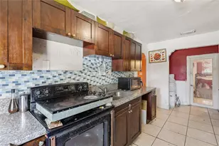 6040 SW 32nd St, Miramar, FL 33023 - Photo 8