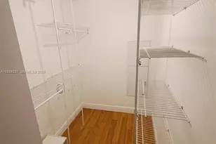 185 SW 7th St, Miami, FL 33130 - Photo 14