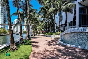 185 SW 7th St, Miami, FL 33130 - Photo 18