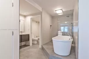 2301 Collins Ave, Miami Beach, FL 33139 - Photo 16