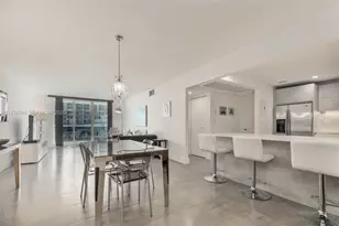 2301 Collins Ave, Miami Beach, FL 33139 - Photo 2