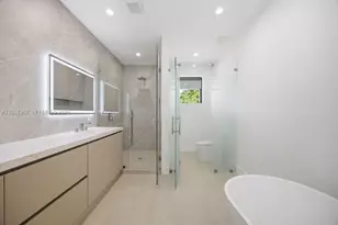 1319 NE 13th Ave, Fort Lauderdale, FL 33304 - Photo 28