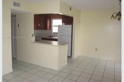 1121 SW 122 Av #314, Miami, FL 33184 - Photo 6