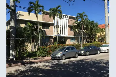 4730-4740 Pine Tree Dr, Miami Beach, FL 33140 - Photo 1