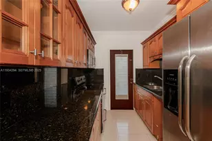 1560 NE 127th St, North Miami, FL 33161 - Photo 2